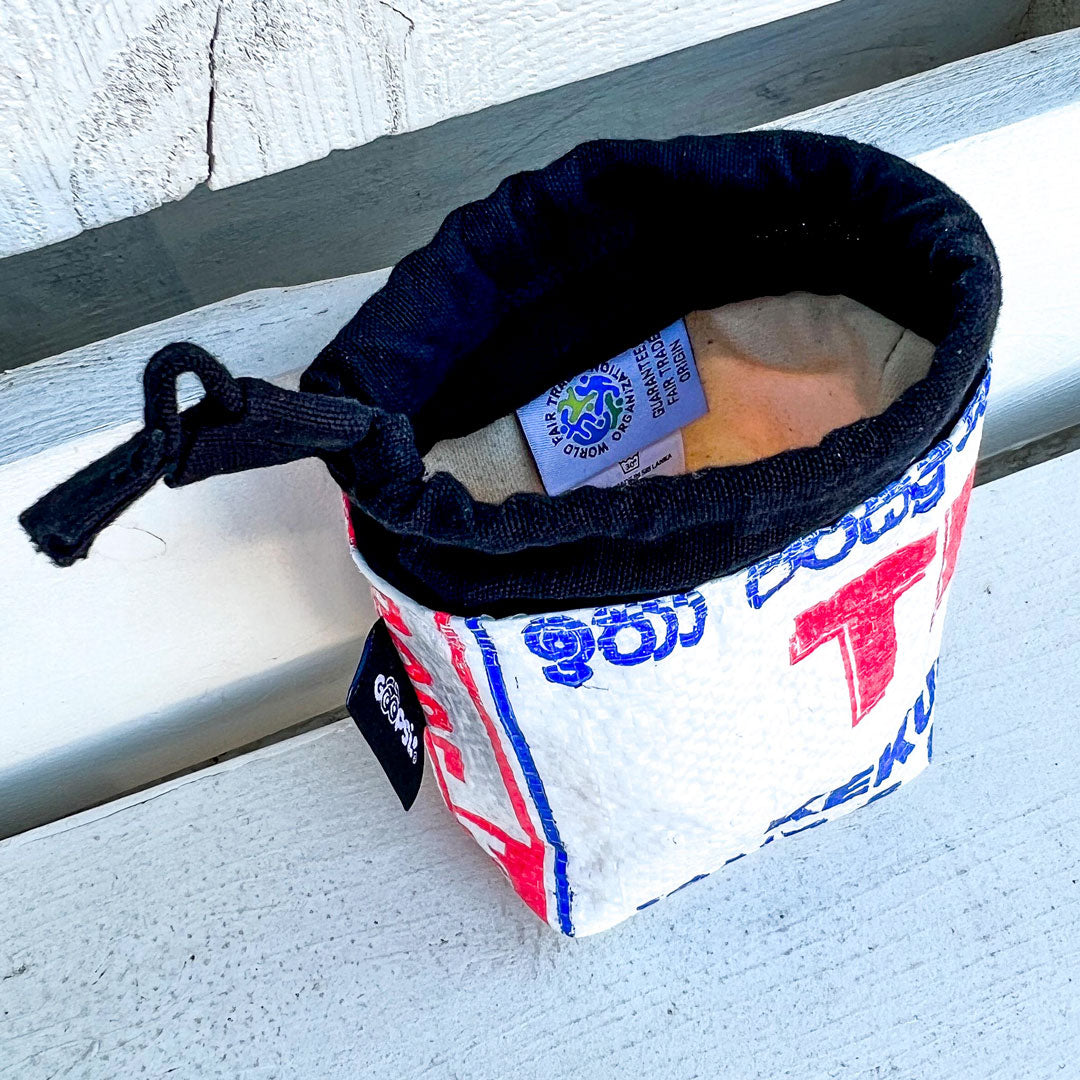 Leckerlibeutel, Leckerlitasche Snackbeutel zum Belohnen Belohnungstasche Gürteltasche für Hundesnacks Futterbeutel upcycling aus Reissack fairtrade nachhaltig befüllbar Hundezubehör