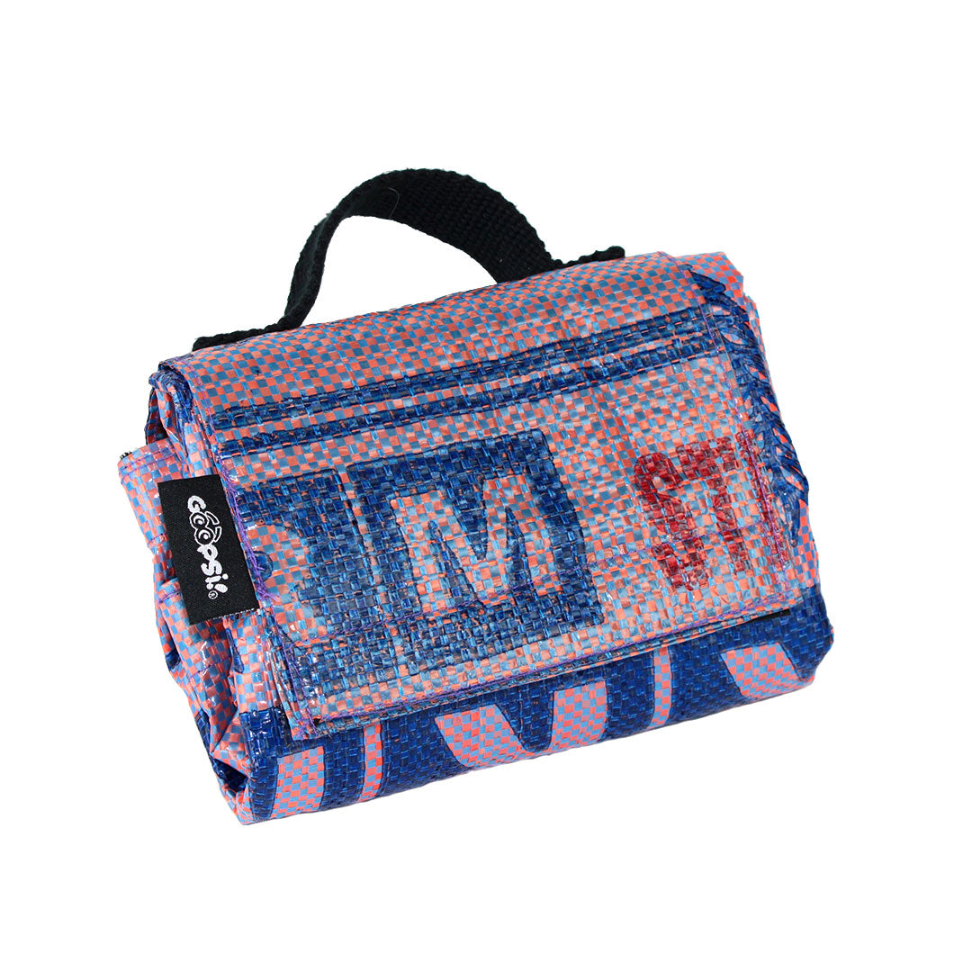 Outdoor Hundedecke "Wart ma" - versch. Farben