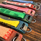 Goopsi upcycling Schlüsselanhänger mit Handschlaufe aus Reissack und Schnalle aus recycelten PET-Flaschen und Edelstahlring key ring 